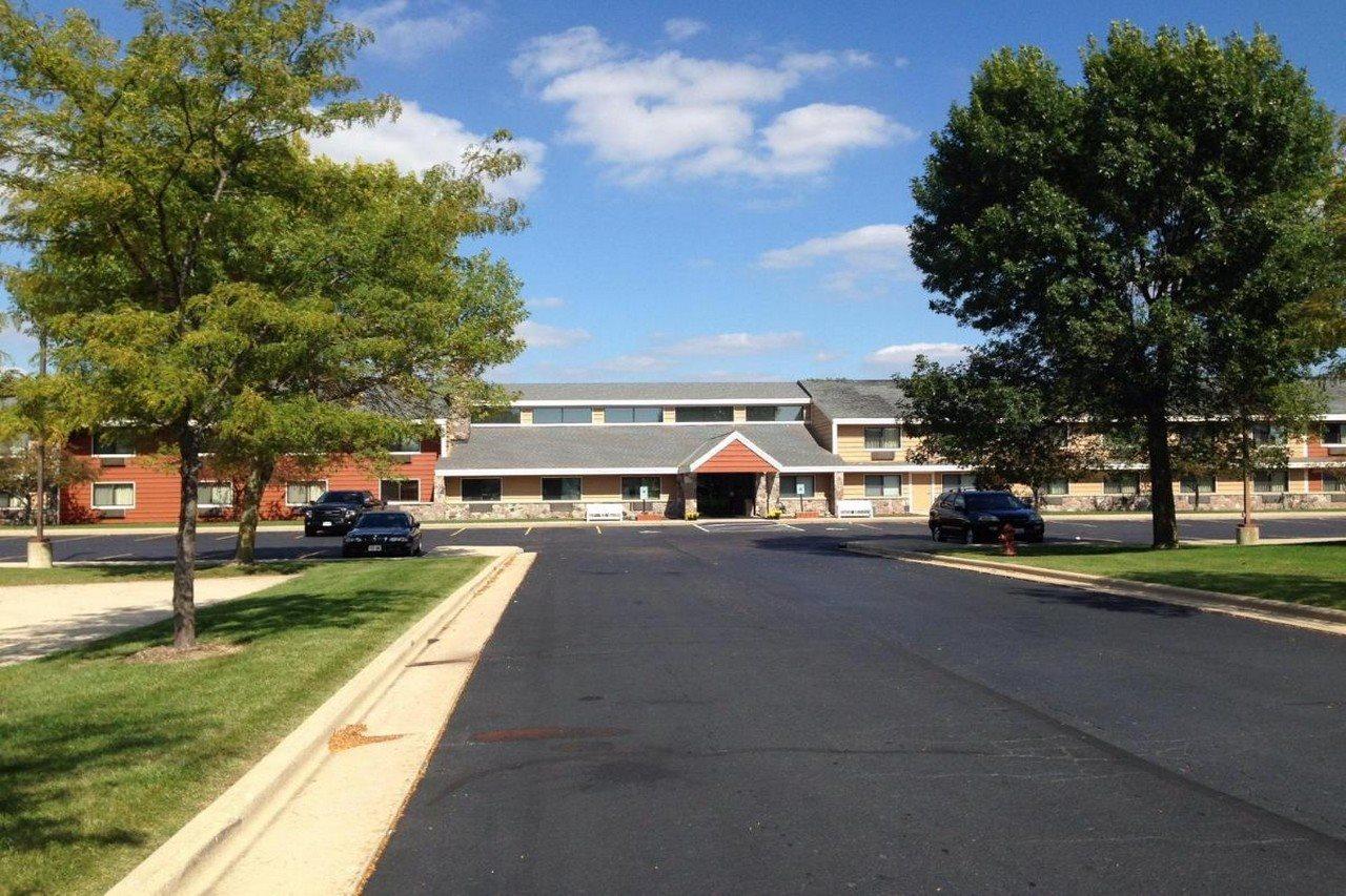 Americinn By Wyndham Elkhorn Near Lake Geneva Exterior foto