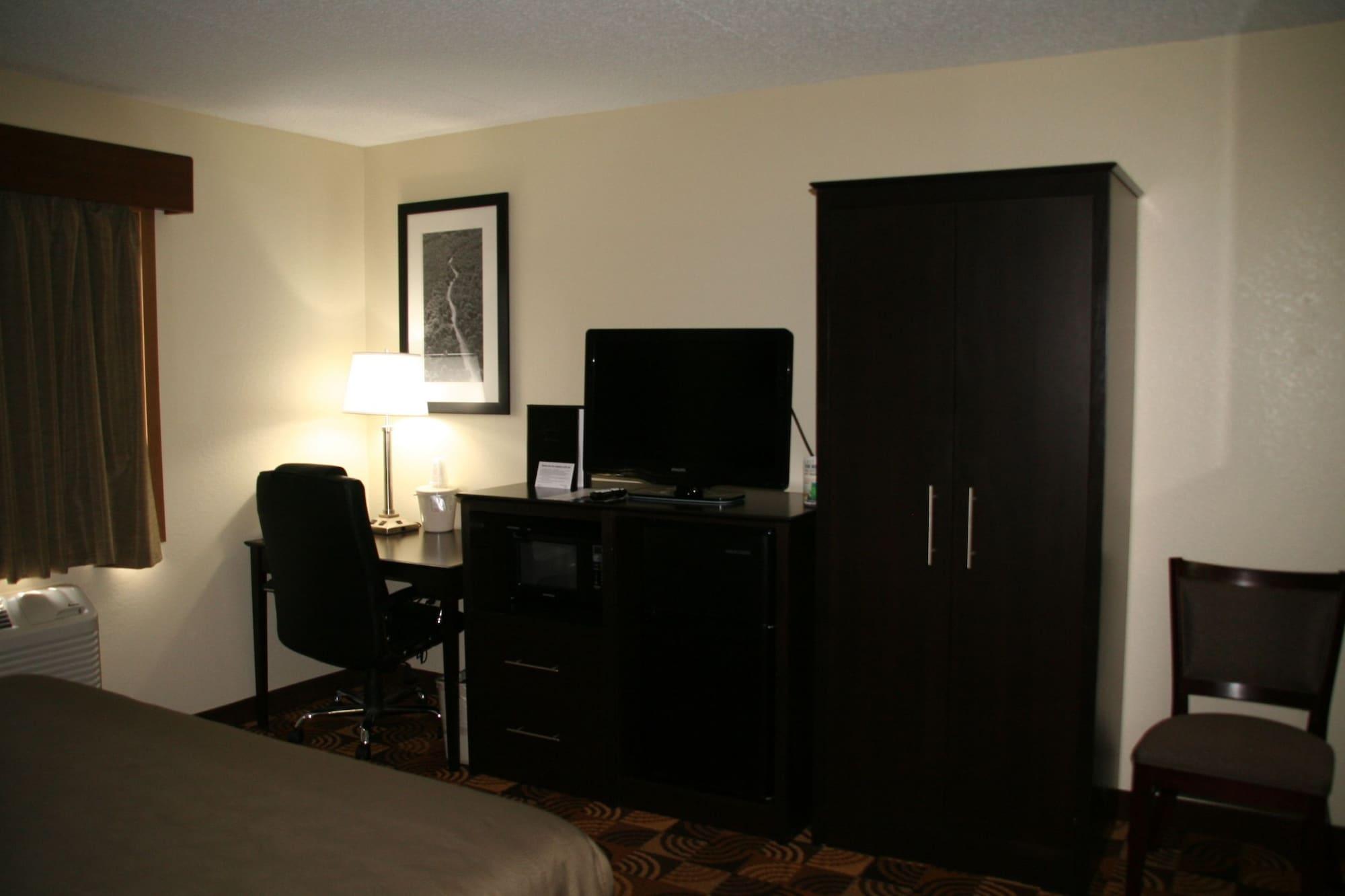 Americinn By Wyndham Elkhorn Near Lake Geneva Exterior foto